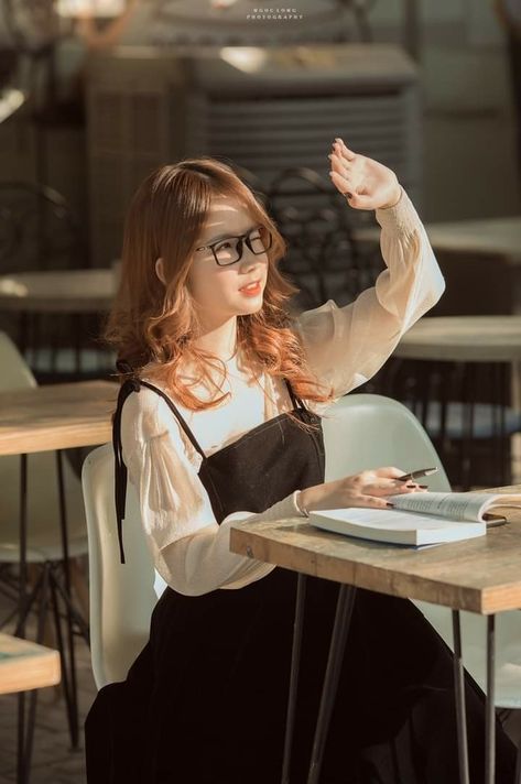 女教师淫辱の教室蜜av臀